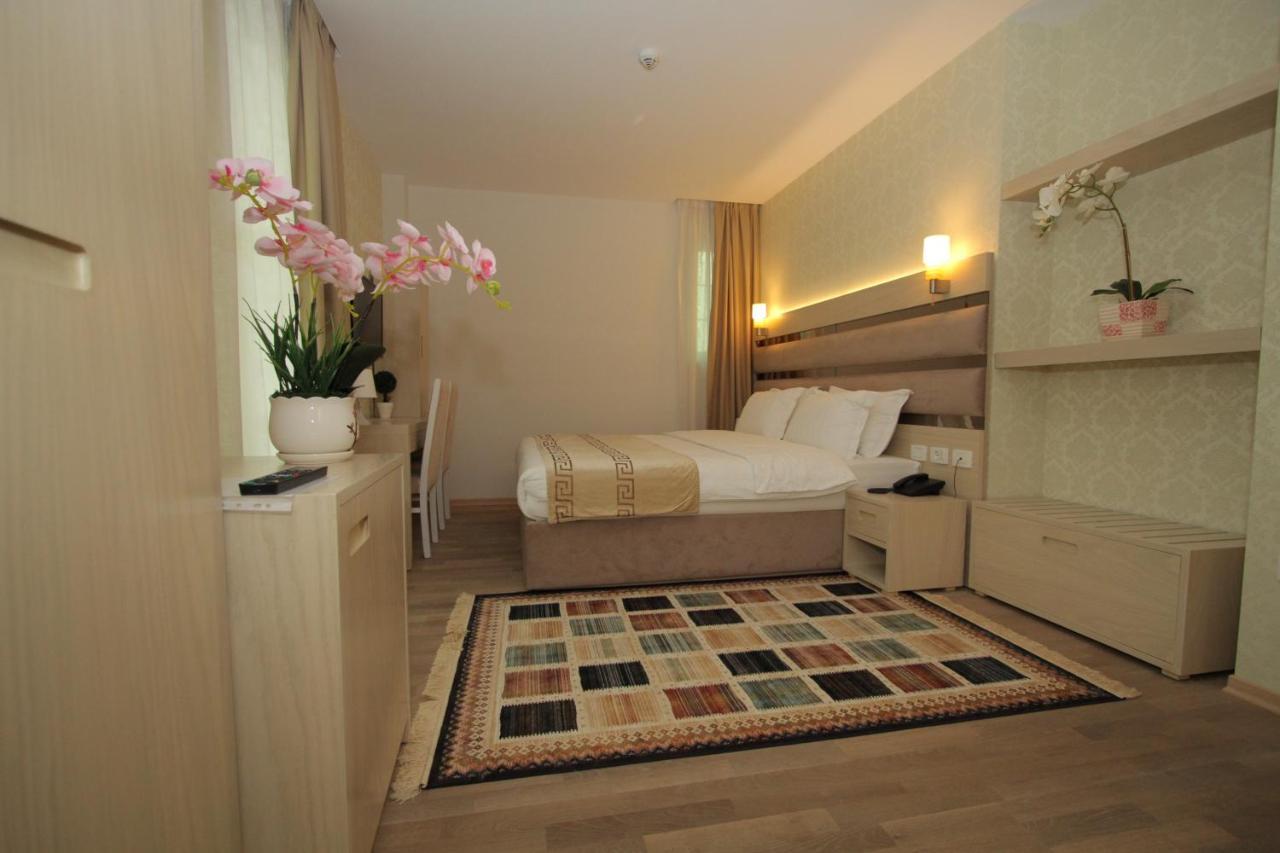Capital Tirana Hotel Bruci Exterior photo
