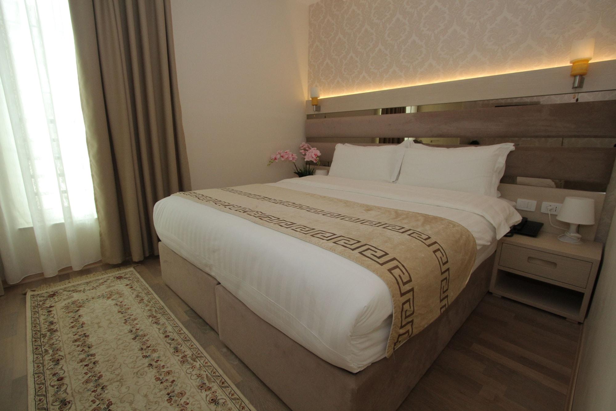 Capital Tirana Hotel Bruci Exterior photo