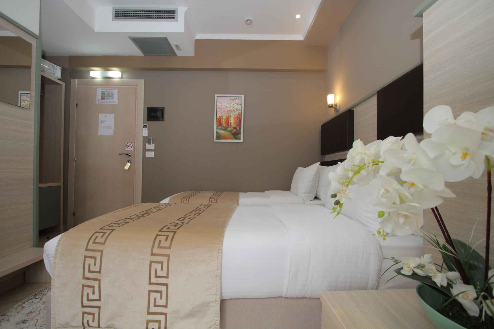 Capital Tirana Hotel Bruci Exterior photo